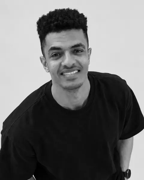 أسامة عيسى